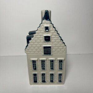 KLM Delft Blue House Miniature No. 77 Ceramic Collectible *empty*